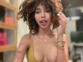 missxolga — вебкам-модель онлайн на chaturbate