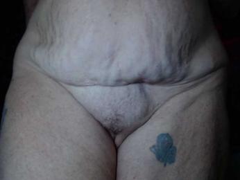 April_XO — Bongacams stream photo (Mar 2026)