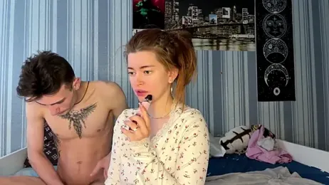 EmiliaCouple — вебкам-модель онлайн на stripchat