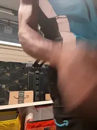 TyAthletic — вебкам-модель онлайн на stripchat