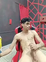 Limitless_boy — вебкам-модель онлайн на stripchat