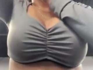 orenishii — вебкам-модель онлайн на camsoda