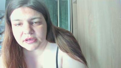 boommbi — вебкам-модель онлайн на cam4