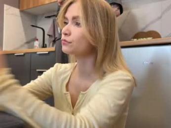 adele_nick2202 — Chaturbate stream photo (Apr 2026)