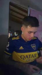 Xeneize7777 — вебкам-модель онлайн на cam4