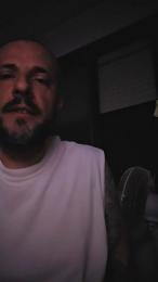 Bighandx — вебкам-модель онлайн на cam4