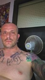 Bighandx — вебкам-модель онлайн на cam4