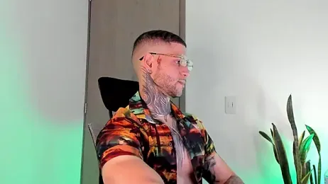 _jamesleandros1 — Stripchat stream photo (Mar 2026)