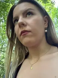 LaraBlond — Stripchat stream photo (Aug 2025)