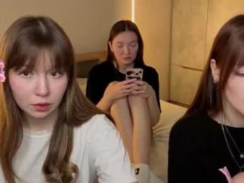 _reverse_gang_ — Chaturbate stream photo (Mar 2026)