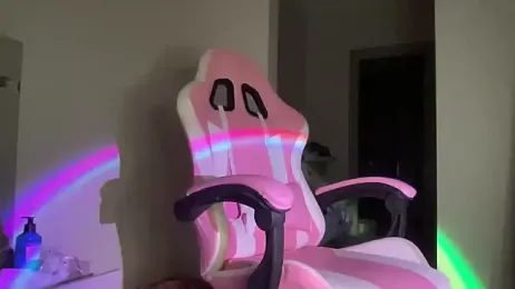 petitebeauty — Stripchat profile photo