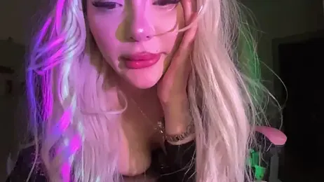 petitebeauty — Stripchat stream photo (Jan 2026)