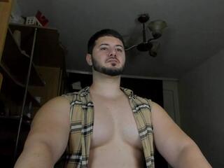 Adonis Steel — вебкам-модель онлайн на flirt4free