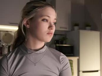 shyakemi — вебкам-модель онлайн на chaturbate