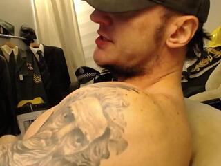 Bret Ballard — вебкам-модель онлайн на flirt4free