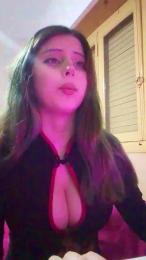 elqueentraeslut — Cam4 stream photo (Apr 2026)