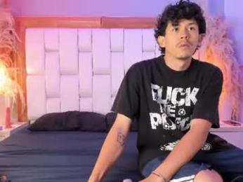 amy_and_aleex — вебкам-модель онлайн на chaturbate