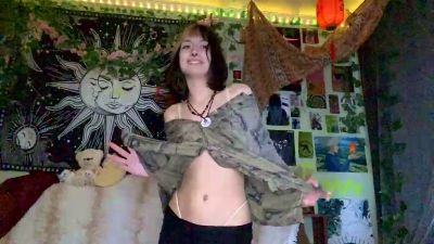 JanetteKanzler — Cam4 stream photo (Apr 2026)