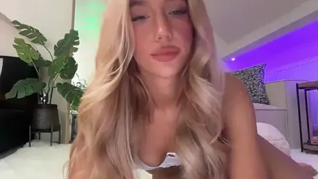 KENNIEXROSE — Stripchat stream photo (Mar 2026)