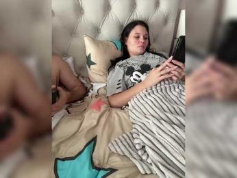 _Milashka_ — вебкам-модель онлайн на bongacams