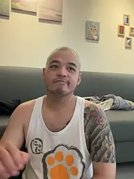 James1992_Ovo — вебкам-модель онлайн на stripchat