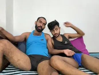DesiDaddyandSon — вебкам-модель онлайн на stripchat