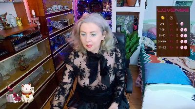 Delicecatmyau — Cam4 stream photo (Apr 2026)