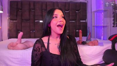 LeiaWong_ — Cam4 stream photo (May 2026)