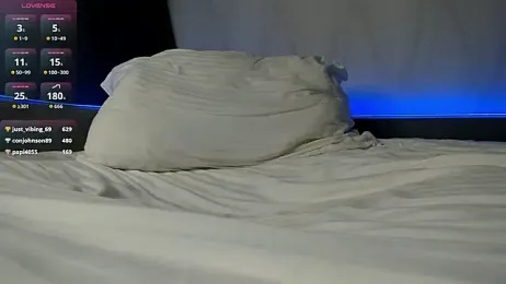 Ayla_Mark — вебкам-модель онлайн на stripchat