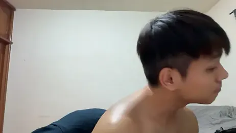 Foxfoxfox4 — вебкам-модель онлайн на stripchat