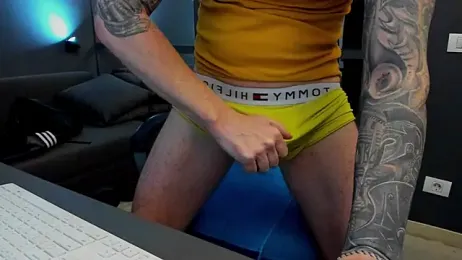 AronGrant — Stripchat stream photo (Mar 2026)