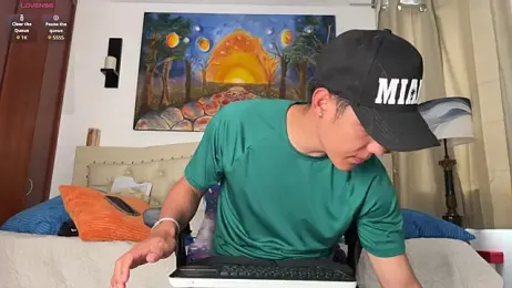 Adams_ricci — вебкам-модель онлайн на stripchat