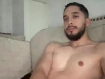papicubano_guapo23cm — вебкам-модель онлайн на chaturbate