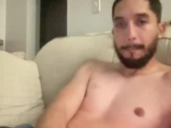papicubano_guapo23cm — Chaturbate stream photo (Apr 2026)