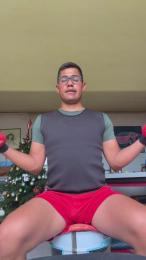 Apolinar — вебкам-модель онлайн на cam4