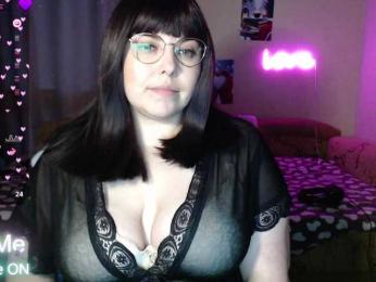 -HeartSease- — Bongacams stream photo (Aug 2026)