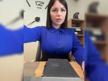 ANNA_Fox — вебкам-модель онлайн на bongacams