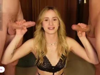 sexcumworld — вебкам-модель онлайн на chaturbate