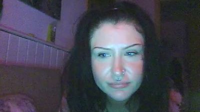 CheeVaa — вебкам-модель онлайн на cam4