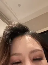 Sunflower-77 — Stripchat stream photo (Sep 2026)