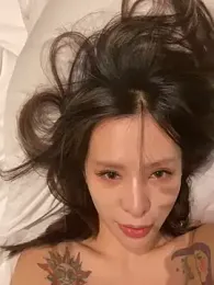 Sunflower-77 — вебкам-модель онлайн на stripchat