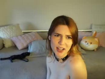 chloesweetdreams — вебкам-модель онлайн на chaturbate