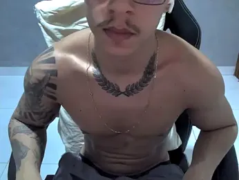 Gust027 — Stripchat stream photo (Apr 2026)