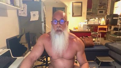 kdenmuscle34 — Cam4 stream photo (Aug 2026)