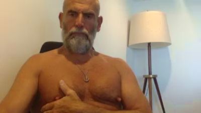 caronte1970 — вебкам-модель онлайн на cam4