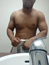 MrHandsome87 — Stripchat stream photo (Feb 2026)