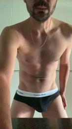 sexyfriskis — вебкам-модель онлайн на cam4