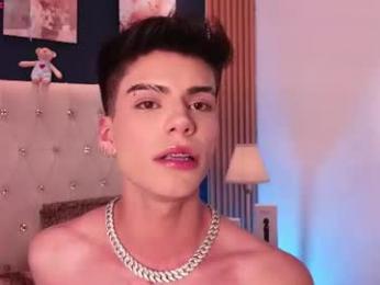 dulcey_ — вебкам-модель онлайн на chaturbate