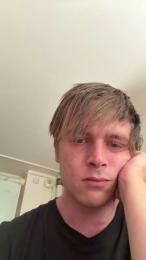 Silvzrhaaze — вебкам-модель онлайн на cam4