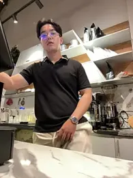 lucas-N888 — вебкам-модель онлайн на stripchat